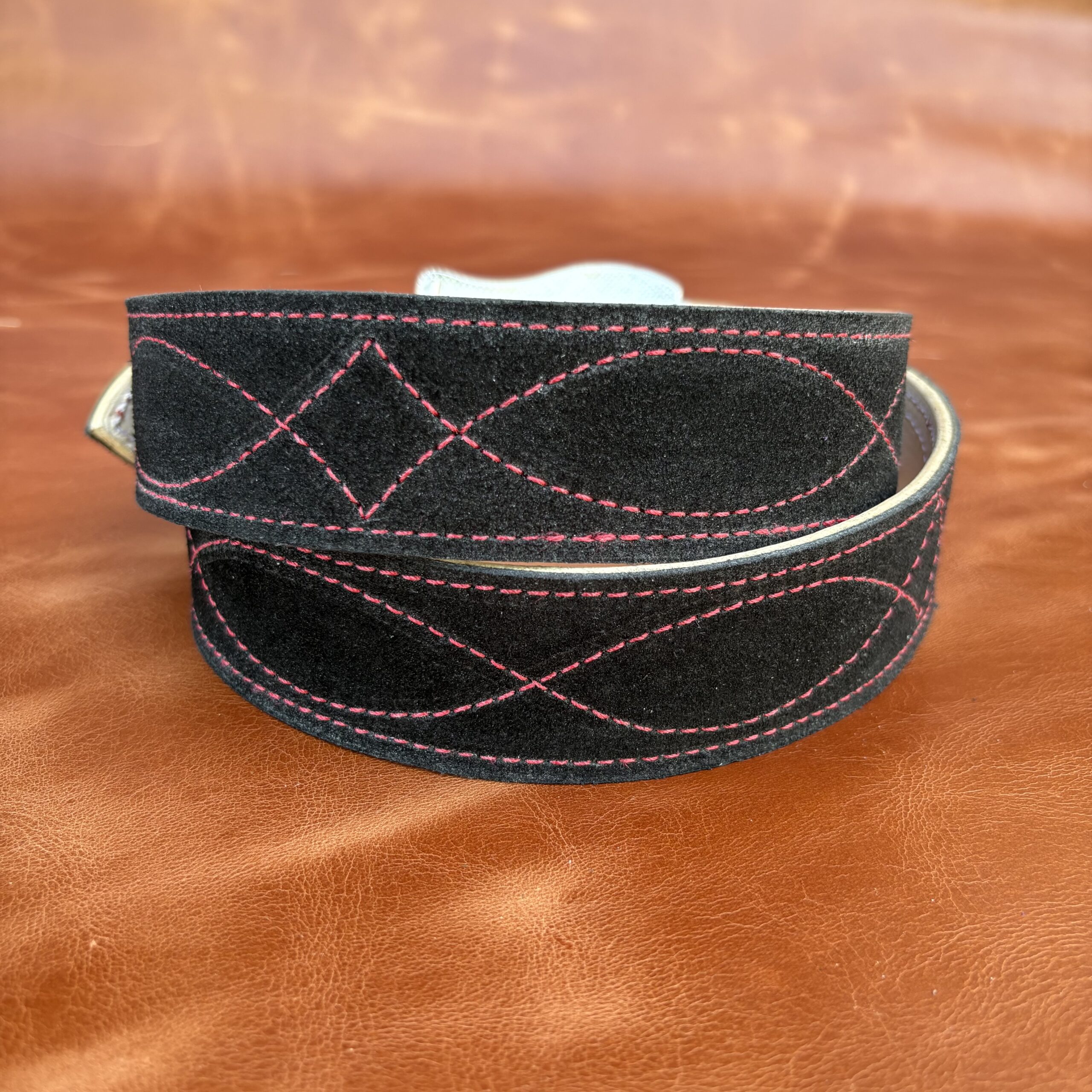 Cinto couro virado Black costura Vermelhor - Imagem 6