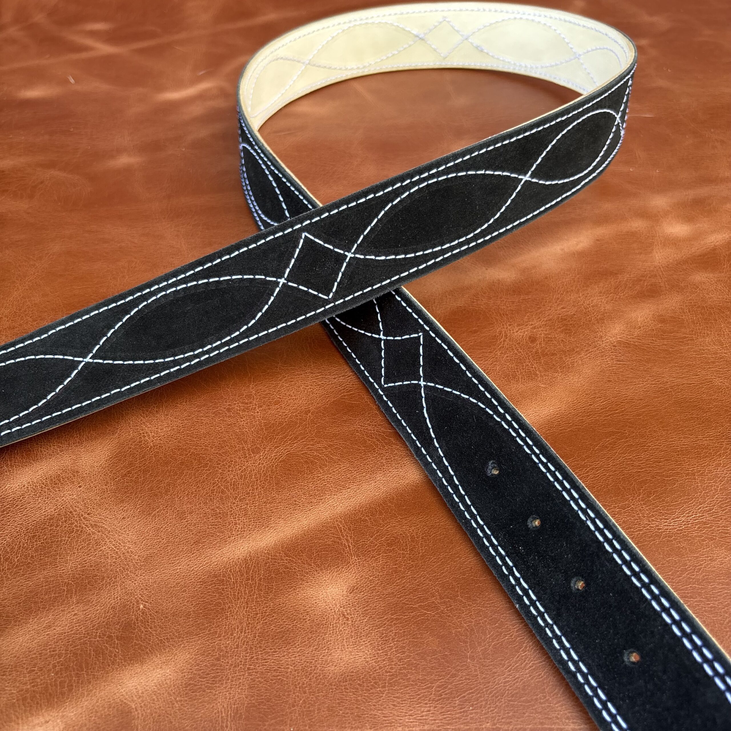 Cinto couro virado Black costura Branco - Imagem 6
