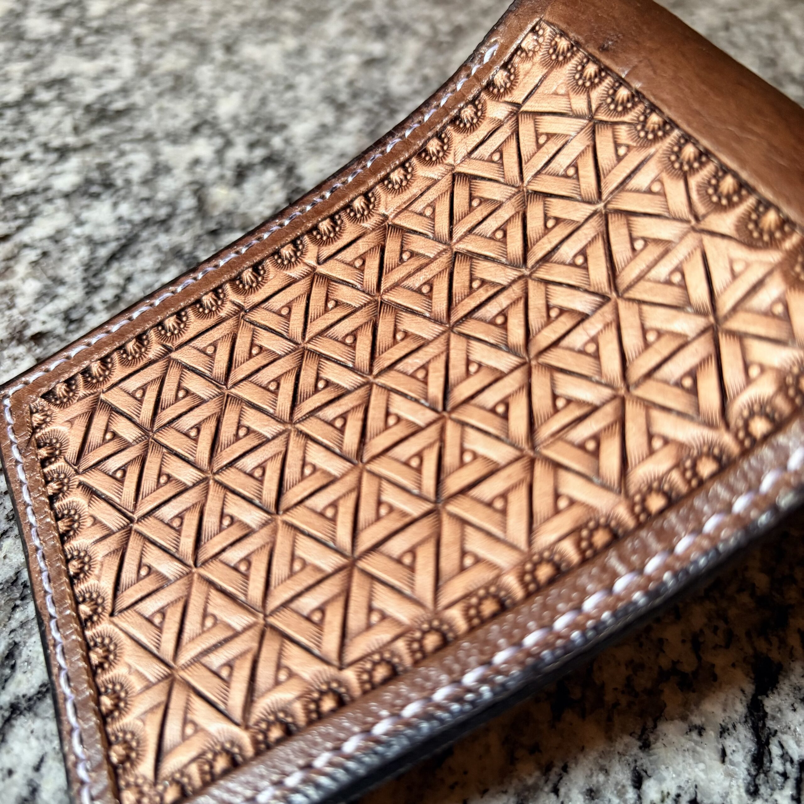 Carteira Country em Couro – Cowboy, Cavalo e Cruz - Imagem 8